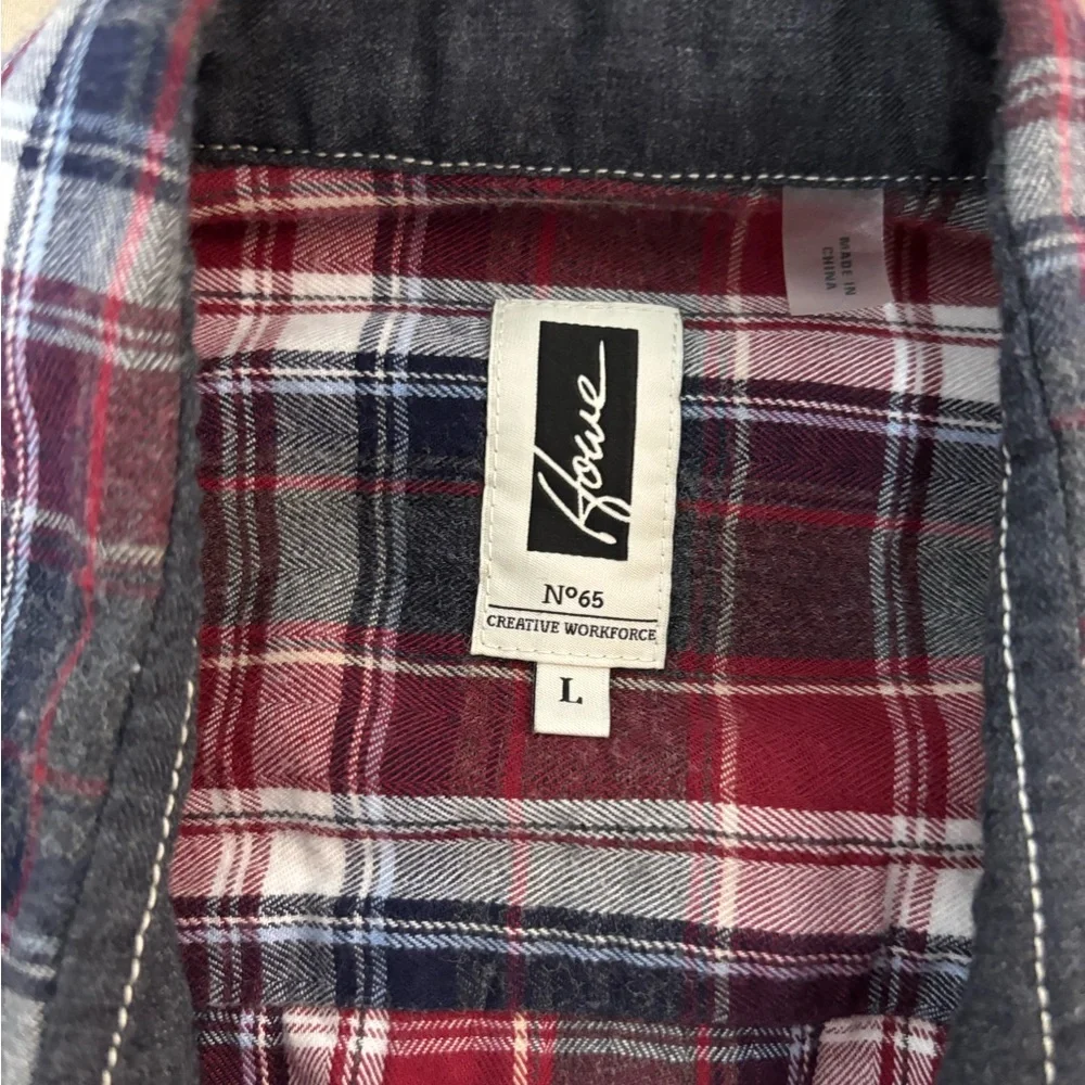 Howe button down - Picture 3 of 6